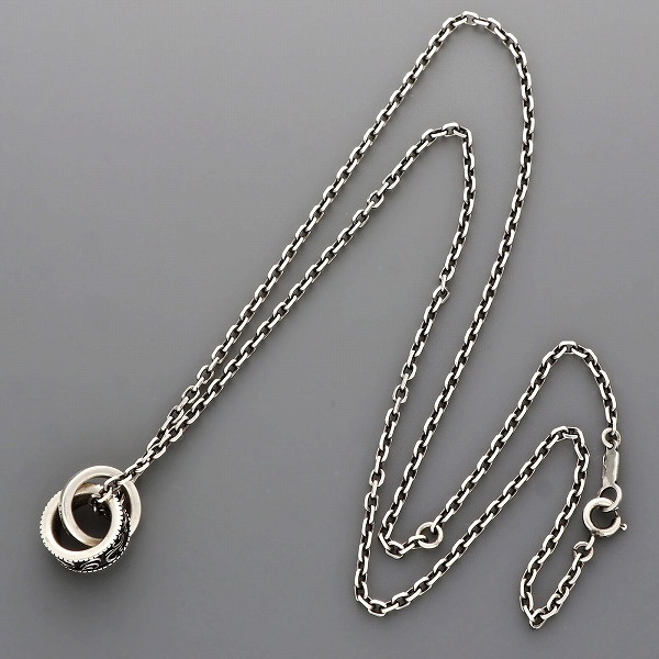 シルバーネックレス