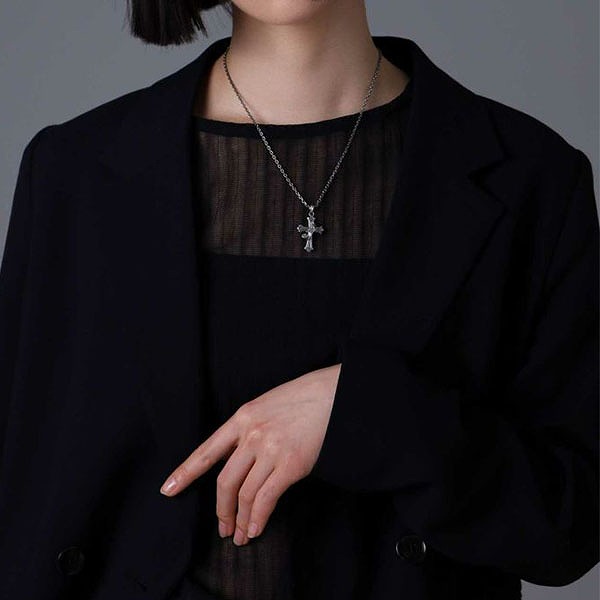 シルバーネックレス