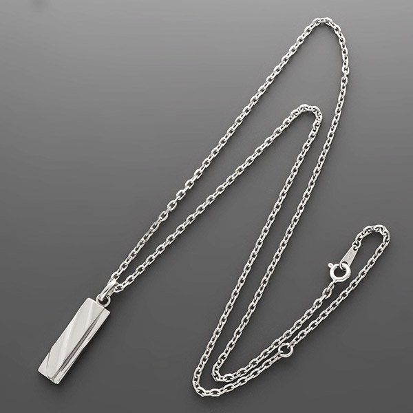 シルバーネックレス