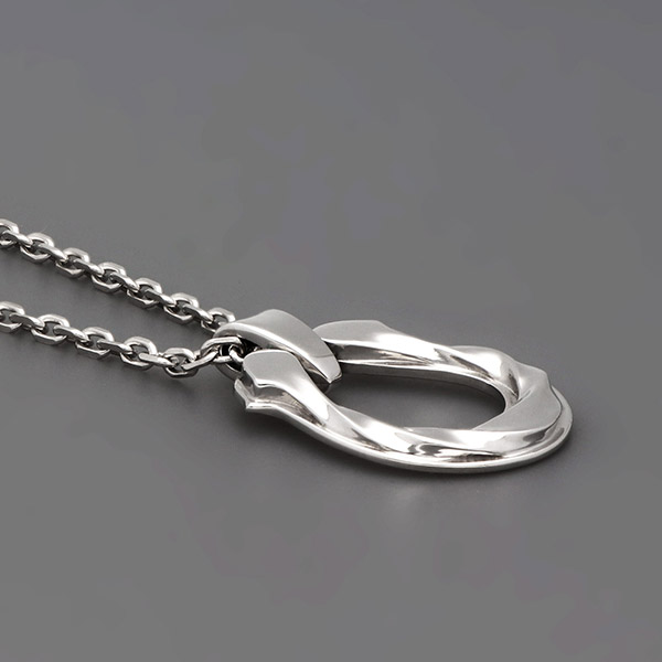 シルバーネックレス