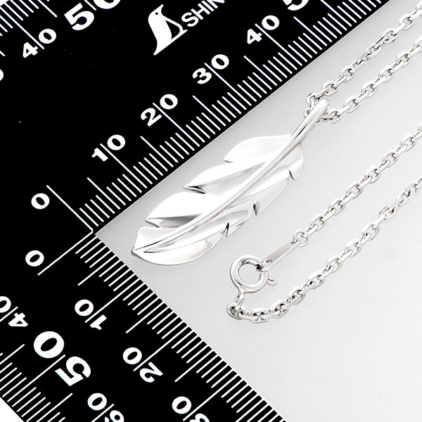 シルバーネックレス