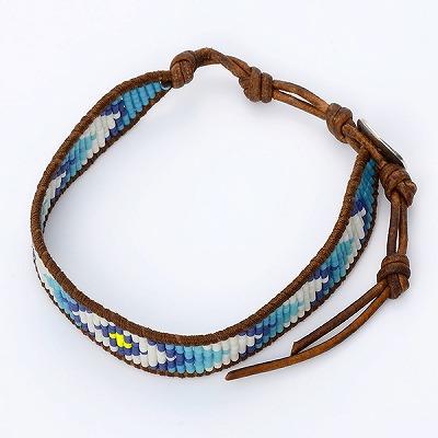 ビーズブレスレット