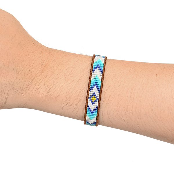 ビーズブレスレット