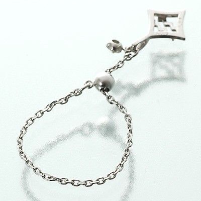 ホワイトゴールドリング