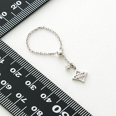 ホワイトゴールドリング