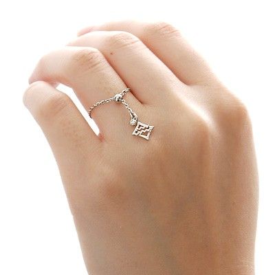 ホワイトゴールドリング