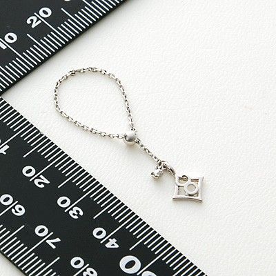 ホワイトゴールドリング