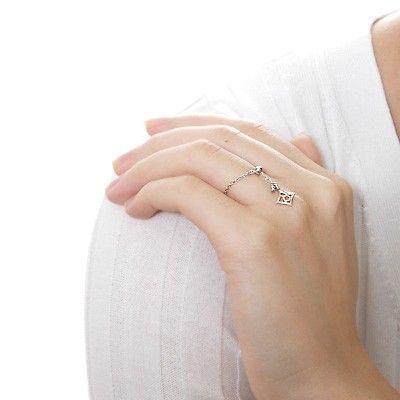 ホワイトゴールドリング