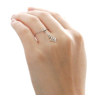 ホワイトゴールドリング