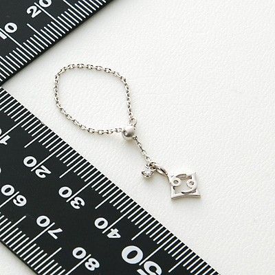 ホワイトゴールドリング