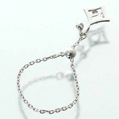 ホワイトゴールドリング