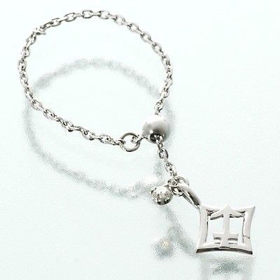 ホワイトゴールドリング