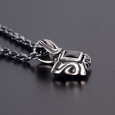 シルバーネックレス