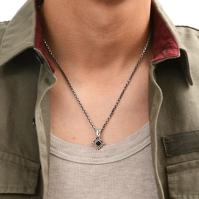 シルバーネックレス