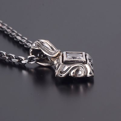 シルバーネックレス