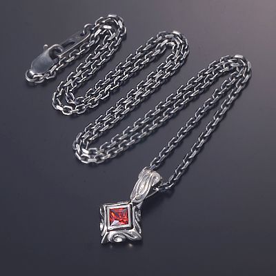 シルバーネックレス