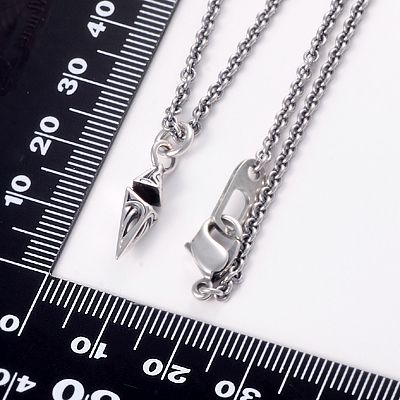 シルバーネックレス