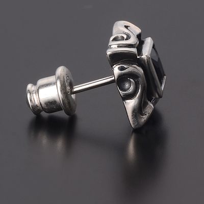 シルバースタッドピアス(片耳用)