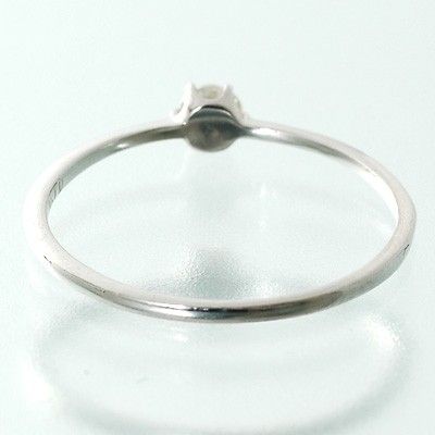 ホワイトゴールドリング