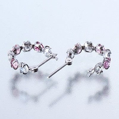 ホワイトゴールドフープピアス