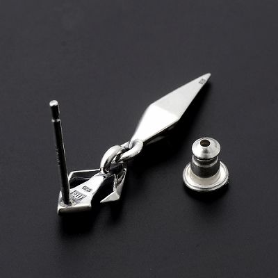 シルバースタッドピアス(片耳用)