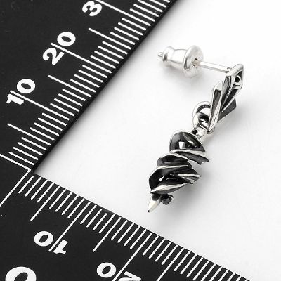 シルバースタッドピアス(片耳用)