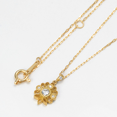 イエローゴールドネックレス