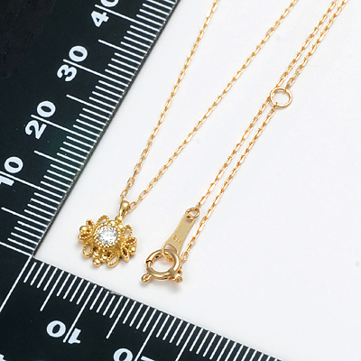 イエローゴールドネックレス