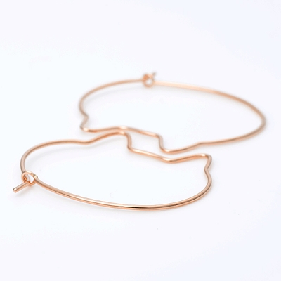 ピンクゴールドピアス