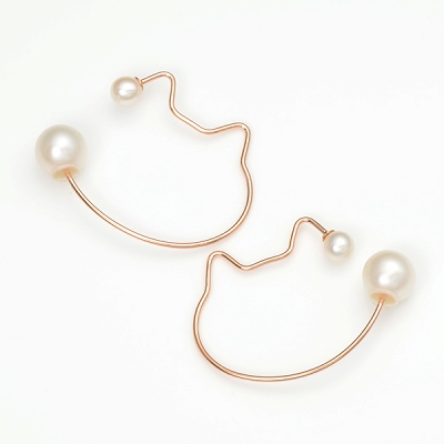 ピンクゴールドピアス