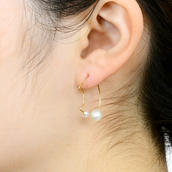 イエローゴールドピアス