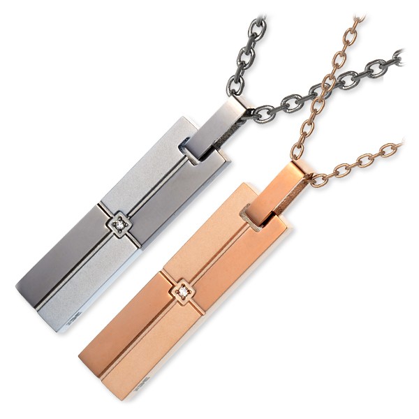 white clover ステンレスペアネックレス