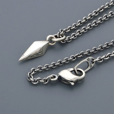 シルバーネックレス