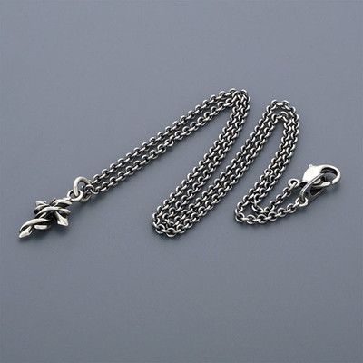 シルバーネックレス