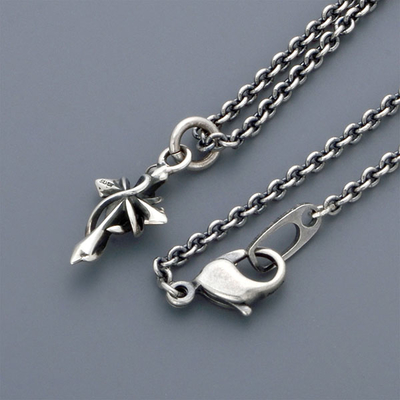 シルバーネックレス