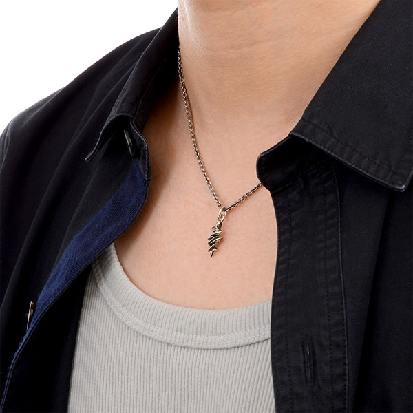 シルバーネックレス