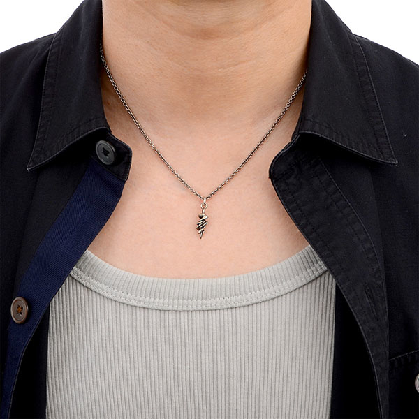 シルバーネックレス