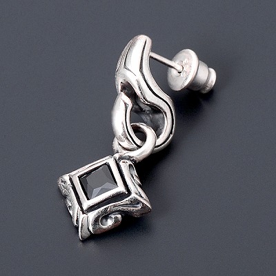 シルバースタッドピアス(片耳用)