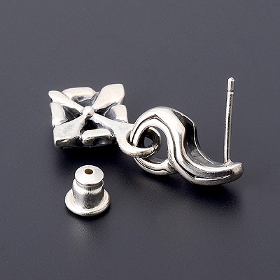 シルバースタッドピアス(片耳用)