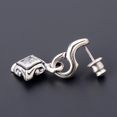 シルバースタッドピアス(片耳用)