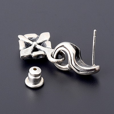 シルバースタッドピアス(片耳用)