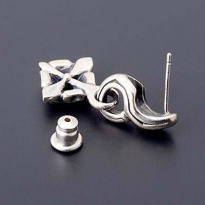 シルバースタッドピアス(片耳用)