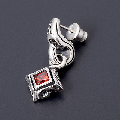 シルバースタッドピアス(片耳用)