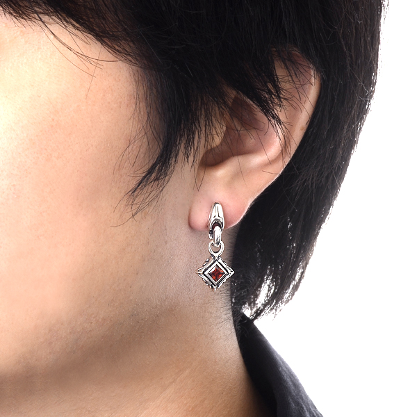 シルバースタッドピアス(片耳用)