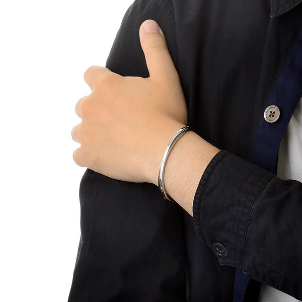 ステンレスバングル