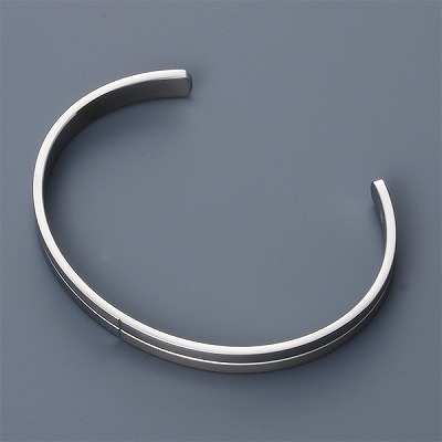 ステンレスバングル