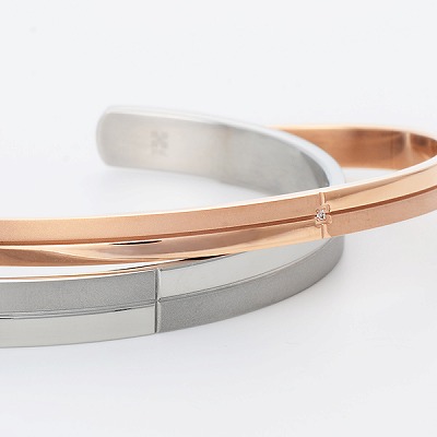 ステンレスペアバングル