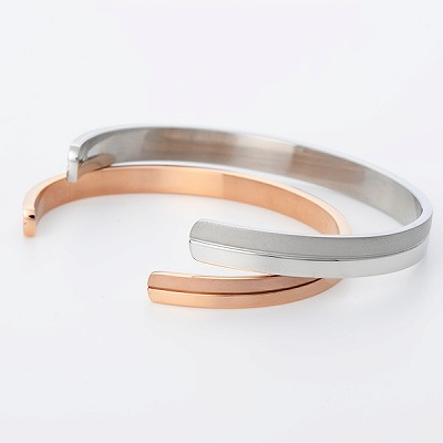 ステンレスペアバングル