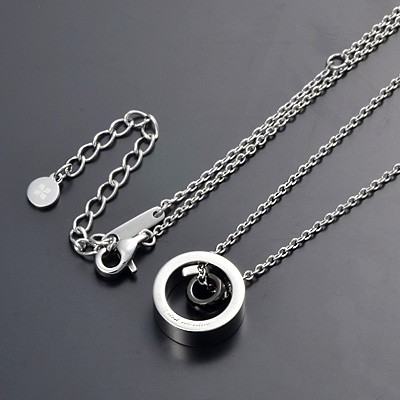 ステンレスネックレス