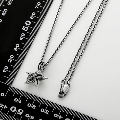 シルバーネックレス